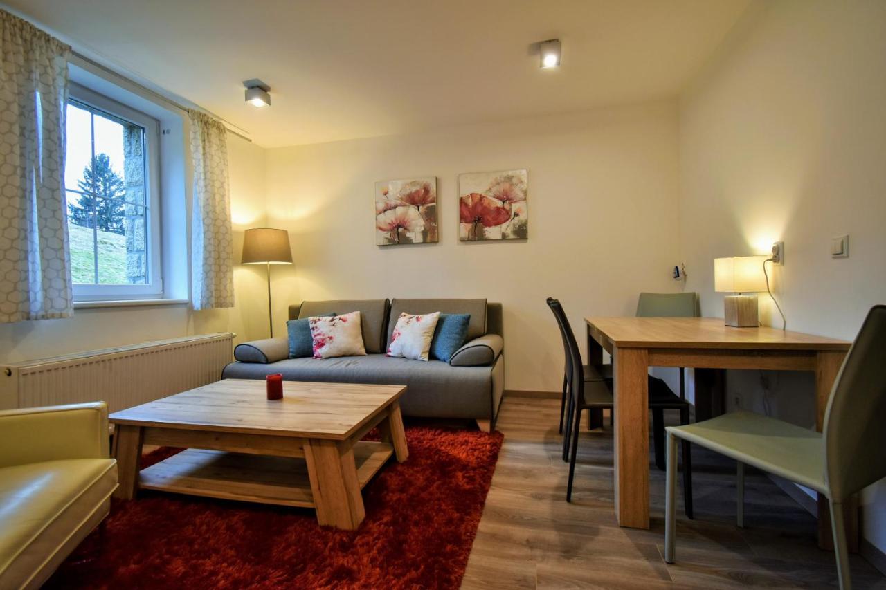 Apartment Dalibor II With Private Entrance And Private Garage Špindlerŭv Mlýn Екстериор снимка